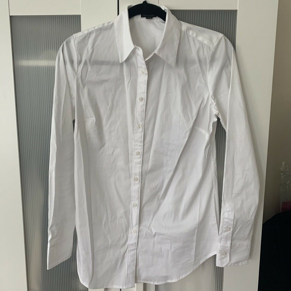 New Ann Taylor - Regular Size 4 White Tailored But